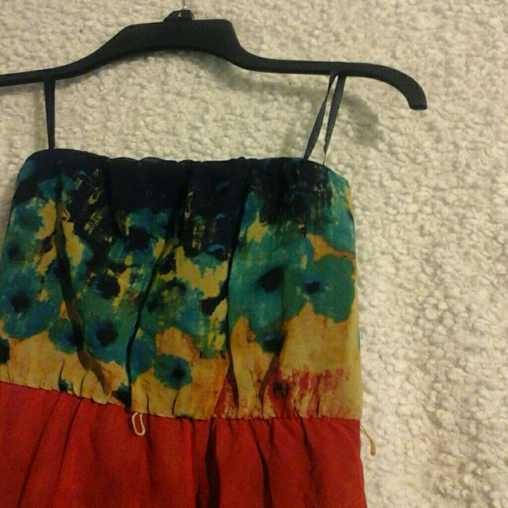 Dress - Picture 3 of 3